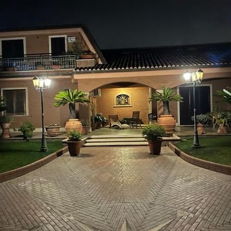 Villa Ines Ardea Esterno foto